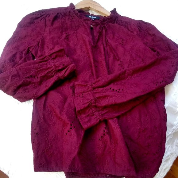Madewell Eyelet Burgundy Long Sleeve Tie-front - Picture 1 of 3